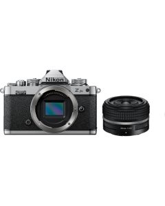 Nikon Z FC + Z 28mm f/2.8 SE